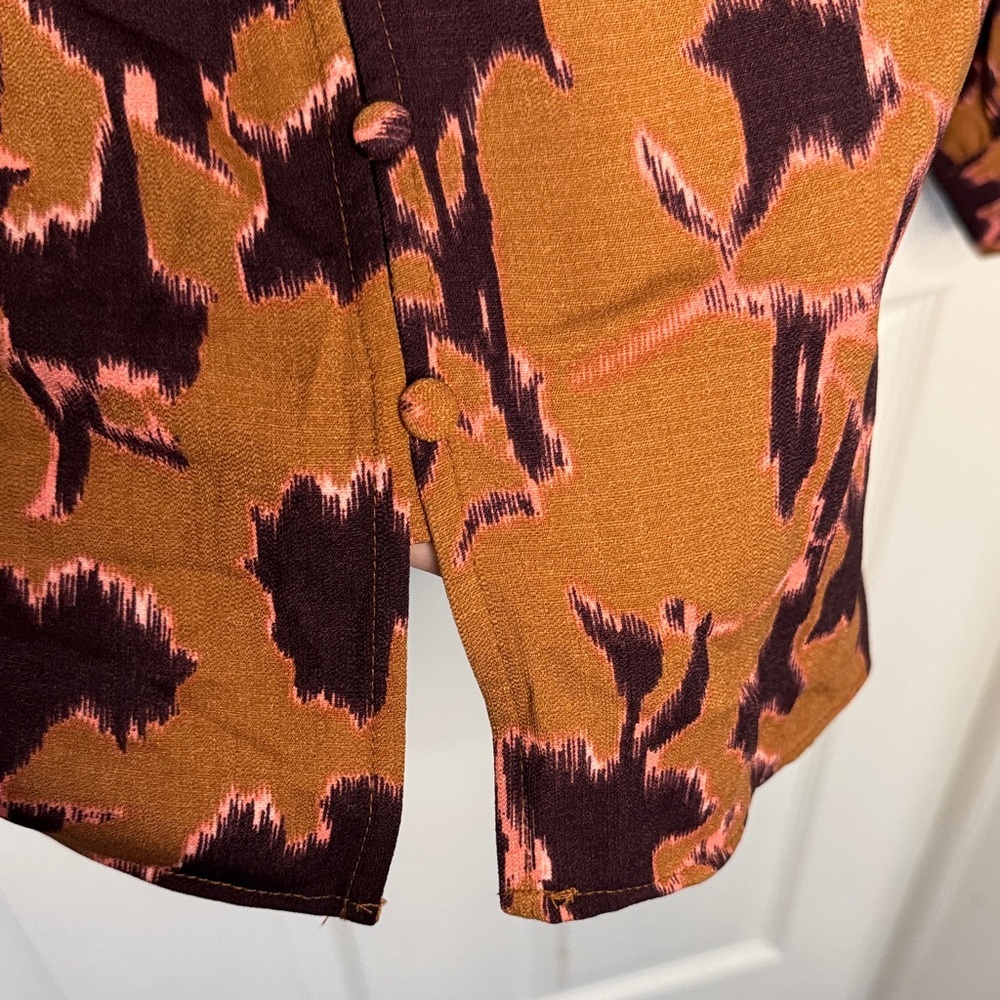 NWT Nine West Women's Brown Abstract Blouse - Picture 8 of 9